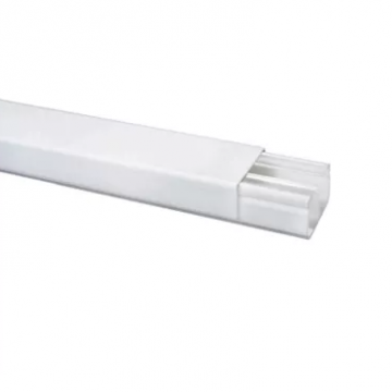 CANALETA DEXSON LISA 40 X 25 MM X 2.00 MTS BLANCO C/ADHESIVO